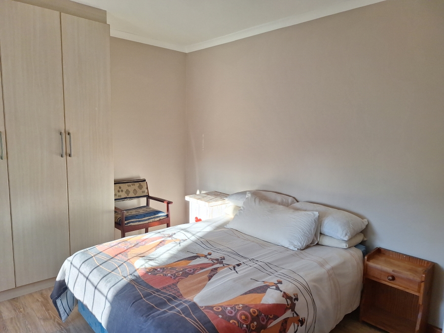 To Let 2 Bedroom Property for Rent in Bothasrus Eastern Cape